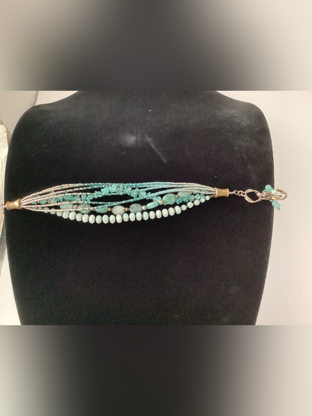 Silpada silver blue hues pearl, Quartz multi strand toggle bracelet